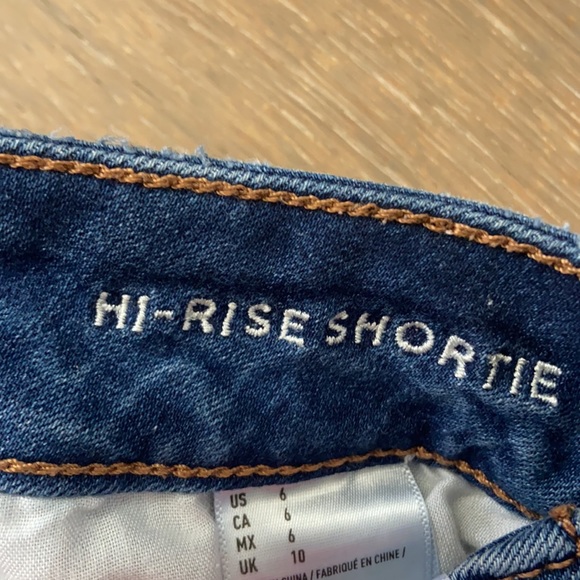 American Eagle Hi Rise Shortie - Picture 5 of 6